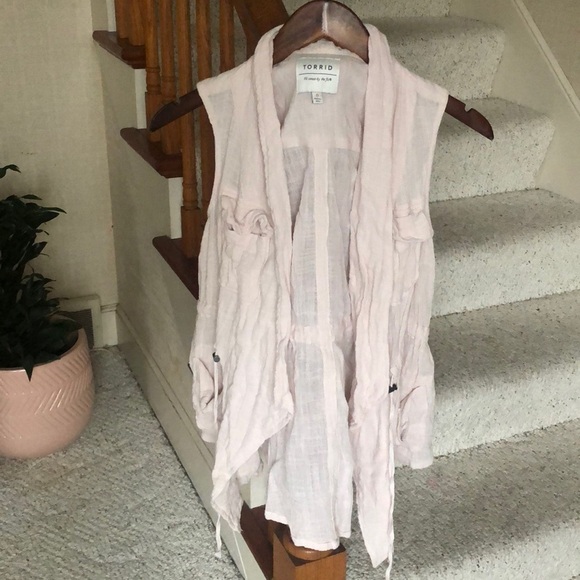 Torrid Gauzy Drape Front Vest - Picture 2 of 13